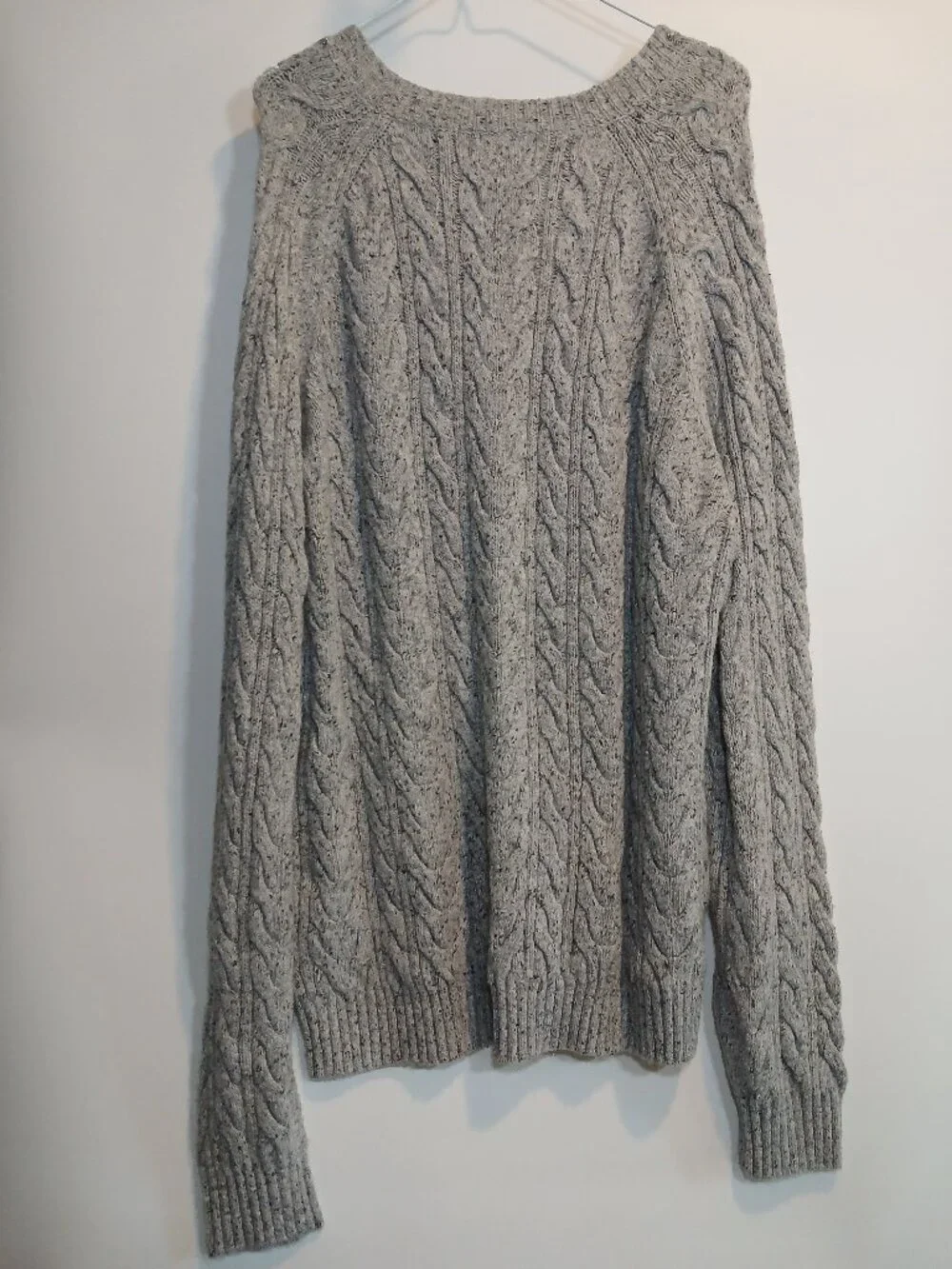Banana Republic Grey Cable Knit Pullover Sweater NWOT Classic Capsule Luxury